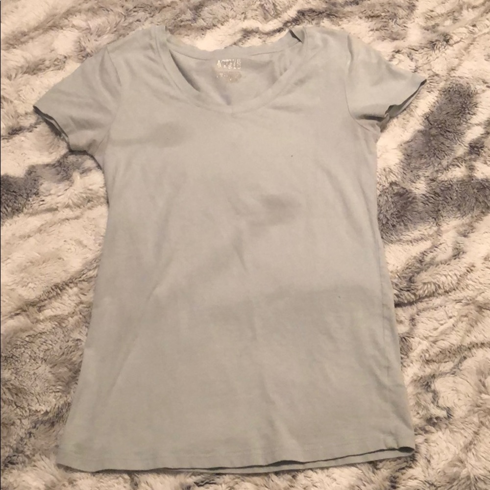 Active T-Shirt - Picture 2 of 3